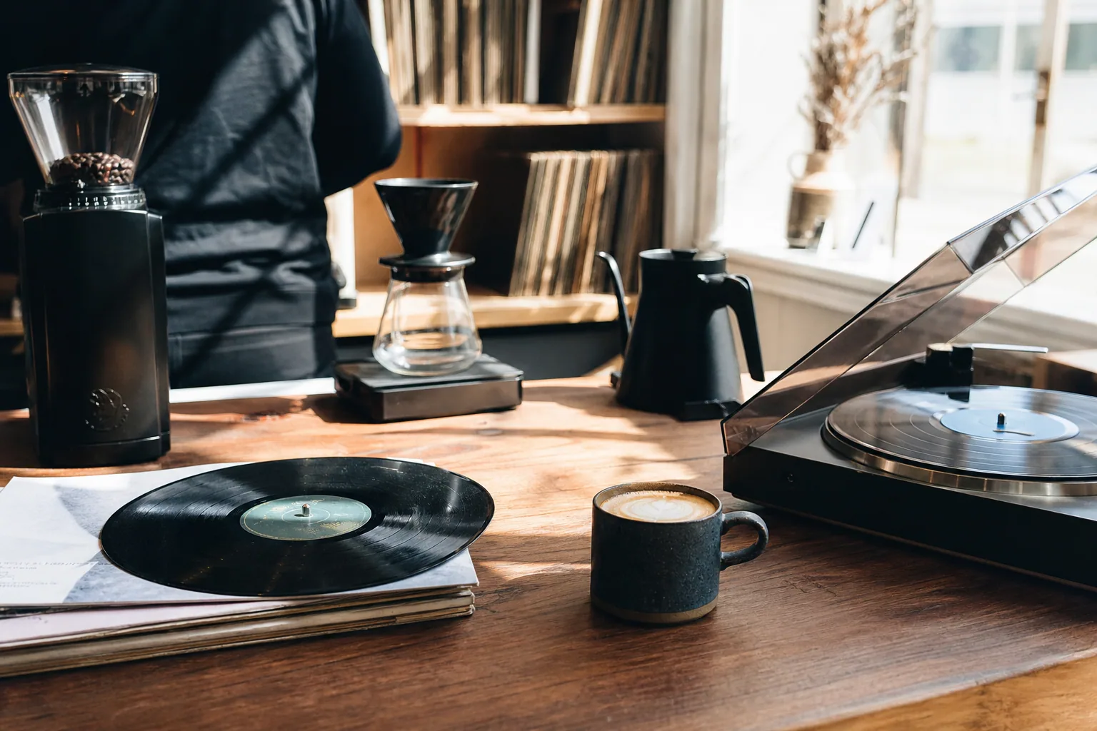Riccos Kaffebar København | Specialty Coffee, Vinyl & Stemning