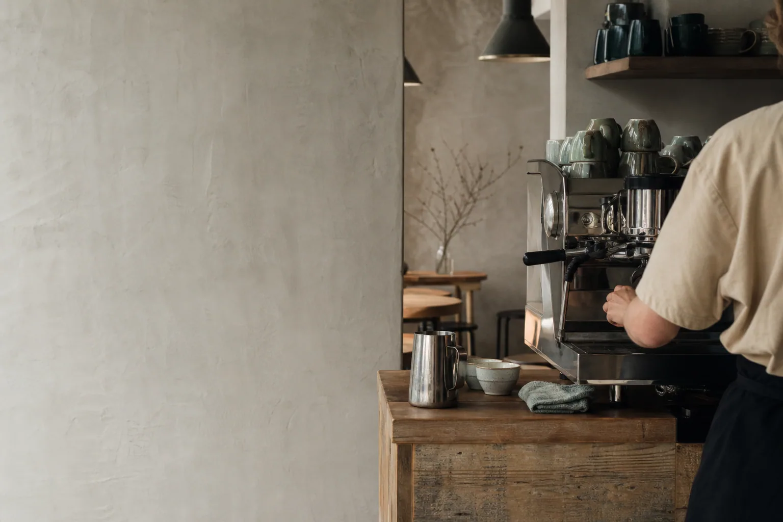 Flat White: Den Perfekte Balance Mellem Espresso og Mikroskum